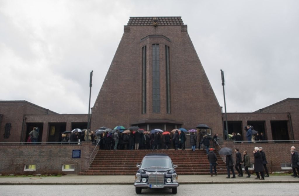 Die Trauerfeier für Roger Willemsen in der Fritz-Schumacher-Halle in Hamburg