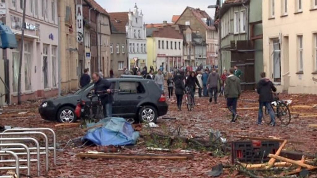Mecklenburg-Vorpommern: Unwetter verwüsten Kleinstadt