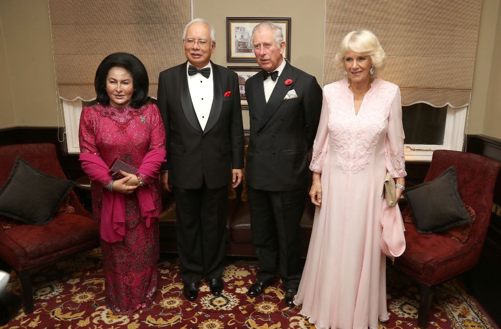 Prinz Charles und Camilla neben Malaysias Premierminister Najib Razak und dessen Frau Rosmah Mansor.
