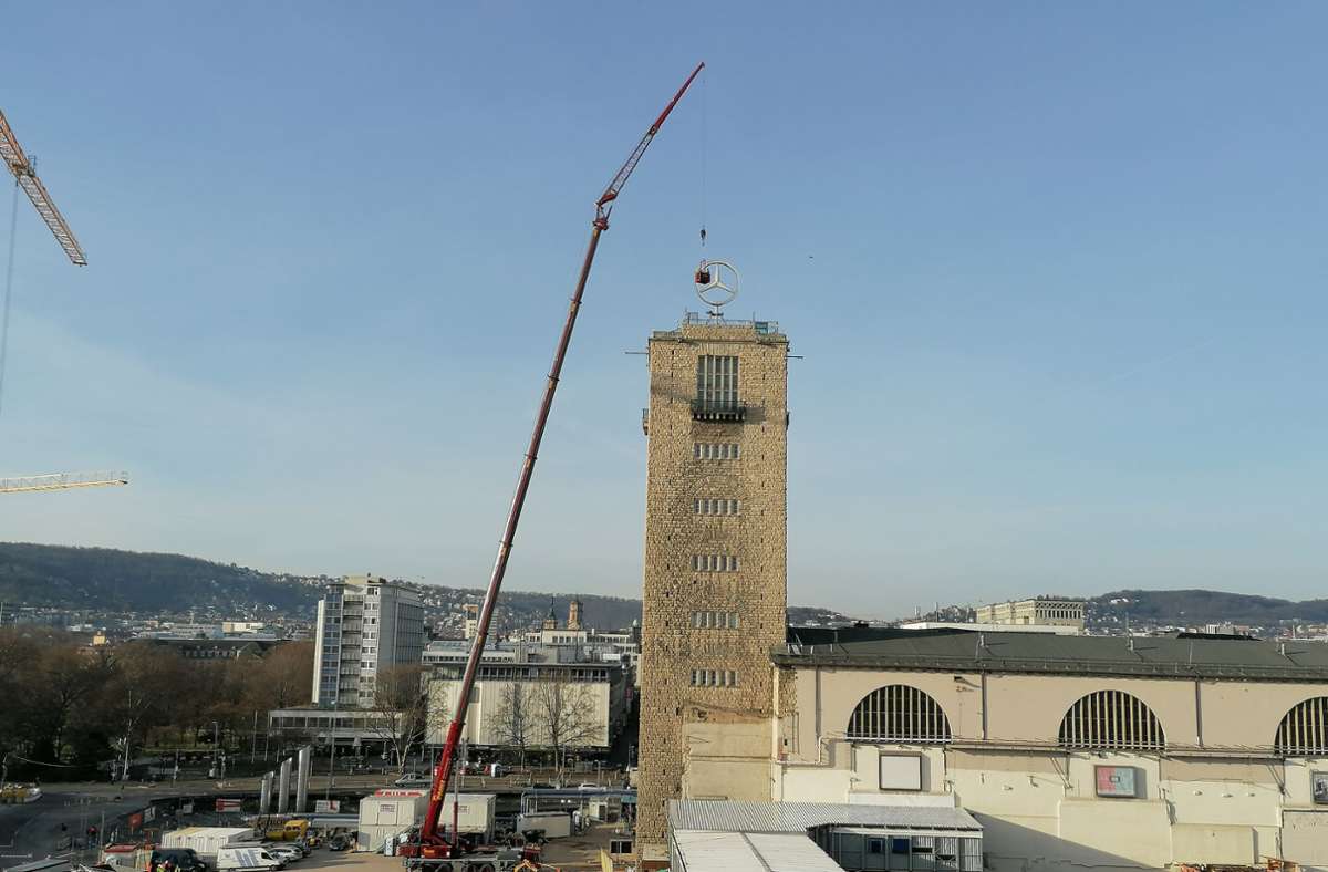 Grund des Umzugs sind Sanierungsarbeiten des Bonatzbaus für das Bahnprojekt Stuttgart 21.