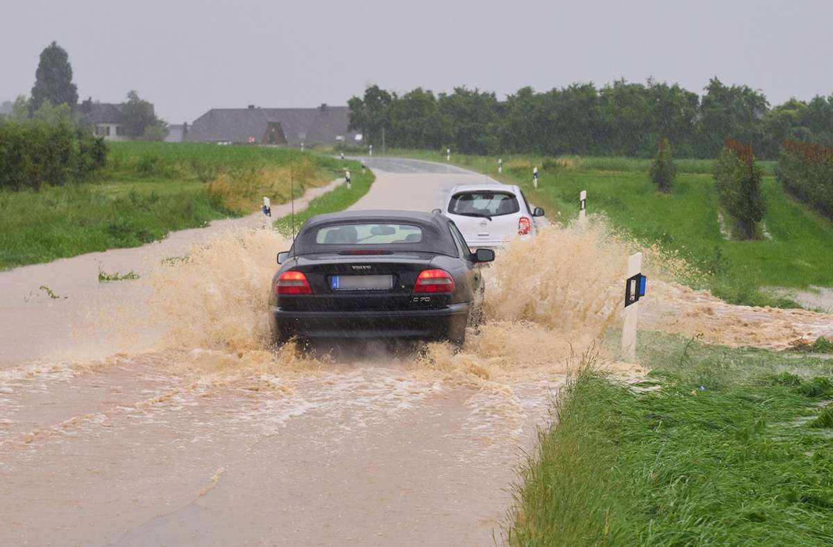 Auch Straßen in Gelsdorf wurden überflutet.