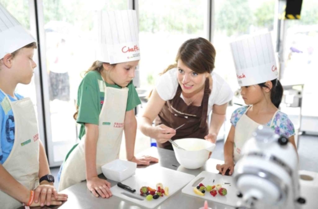 Bei der Kochschule der Stuttgarter Zeitung lernen die Kinder, dass selbst Gekochtes am besten schmeckt. Weitere Bilder vom Kochkurs zeigen wir in der folgenden Fotostrecke.