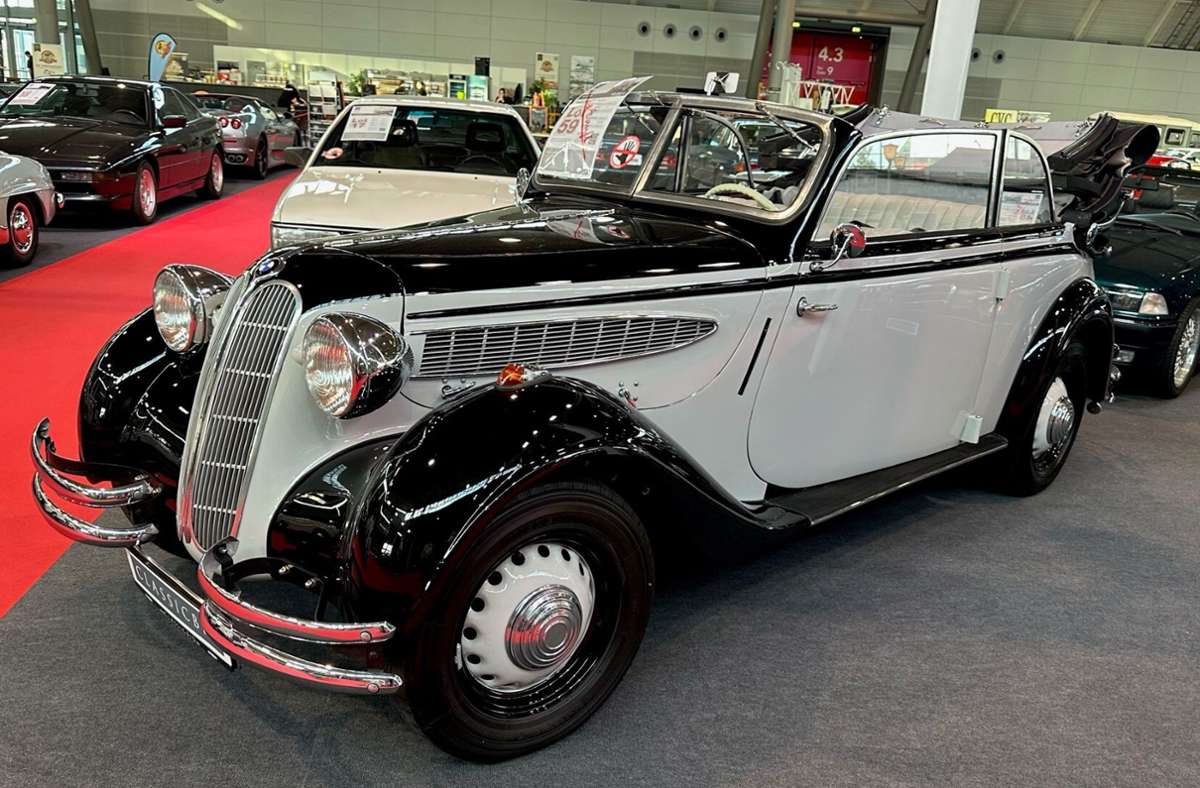 Ein ganz seltenes Exemplar: Das BMW 326 Cabrio, Erstzulassung 1938, stammt aus einer Sammlung und ging für 72 500 Euro weg.