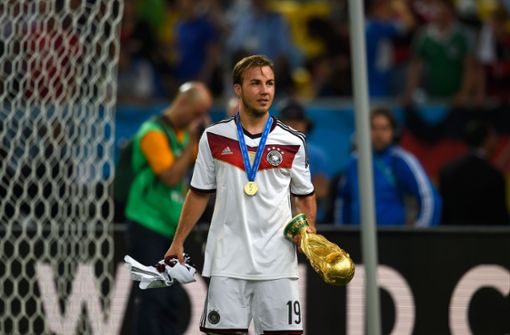 Mario Götze ist der wohl größte Verlierer. Bei der Weltmeisterschaft 2014 erzielte er noch das Siegtor im Finale, jetzt ist er nicht einmal für den vorläufigen Kader nominiert worden. Foto: AFP
