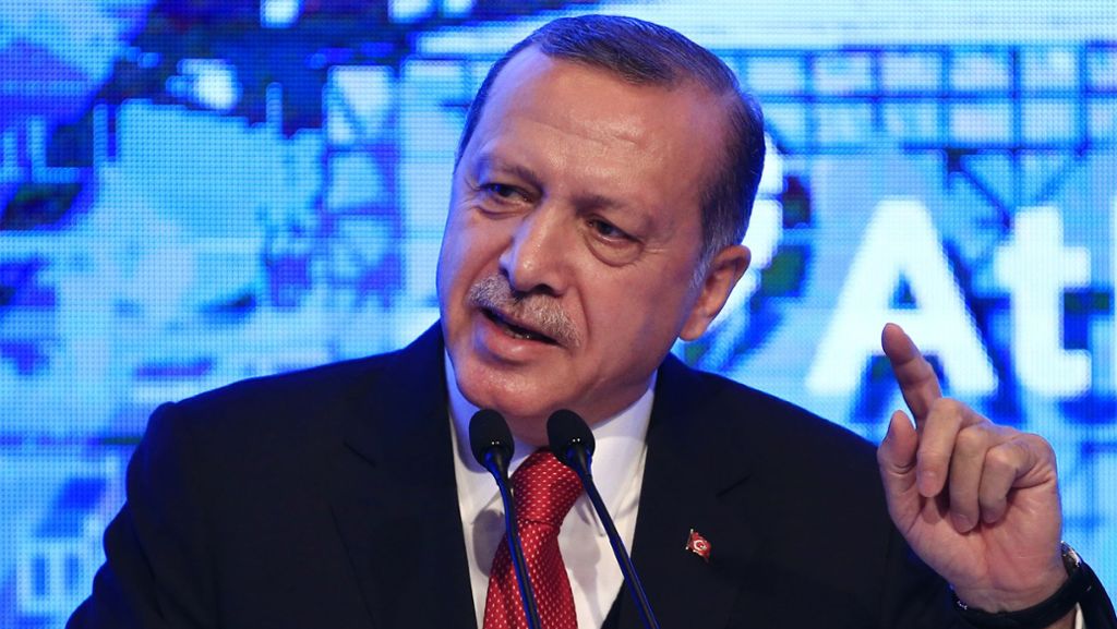 Türkei: Erdogan will wieder der AKP beitreten