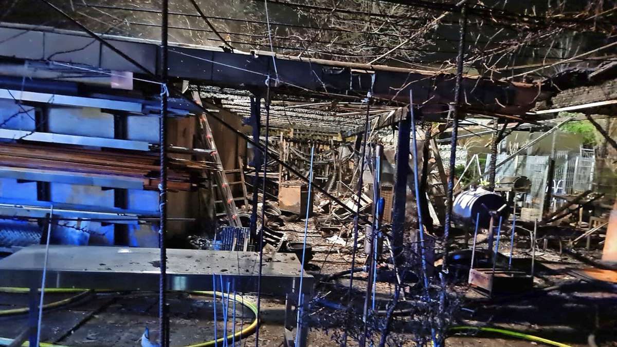  Ein Haus in Filderstadt-Sielmingen war zweimal Ziel eines mutmaßlichen Brandstifters. Die Kriminalpolizei ermittelt – auch wegen eines möglichen Zusammenhangs. 