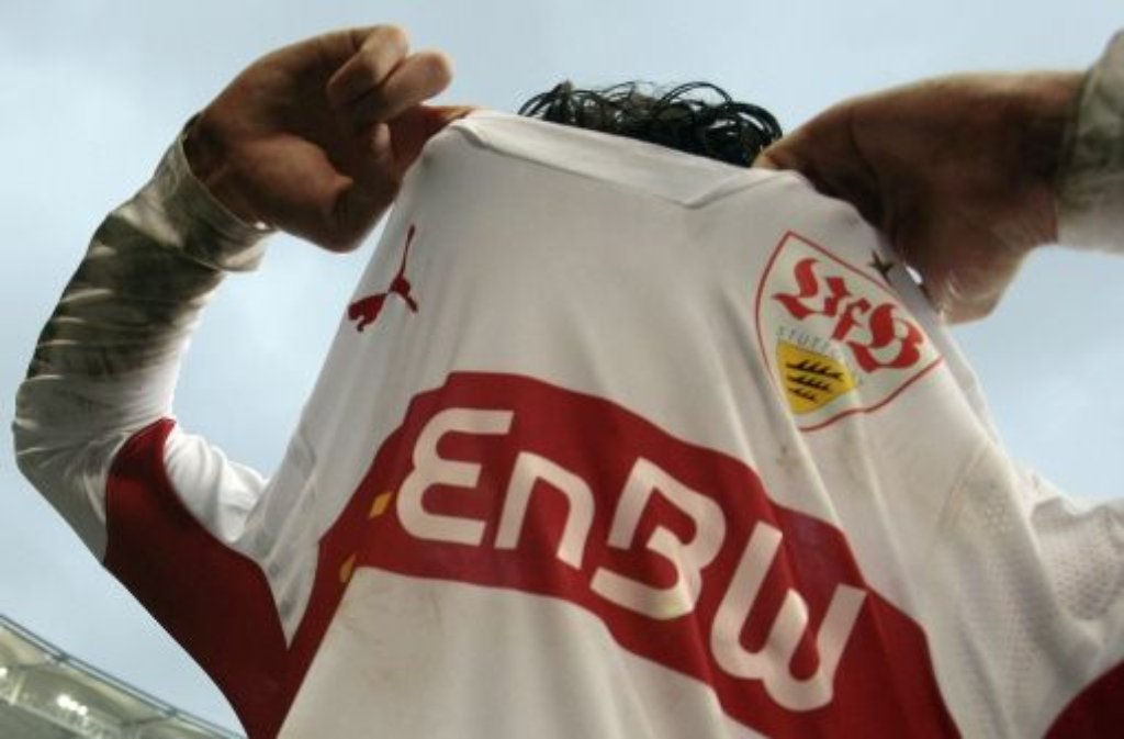... Frühsommer 2010, zogen die Fußballer die EnBW-Shirts aus und bekamen von ...