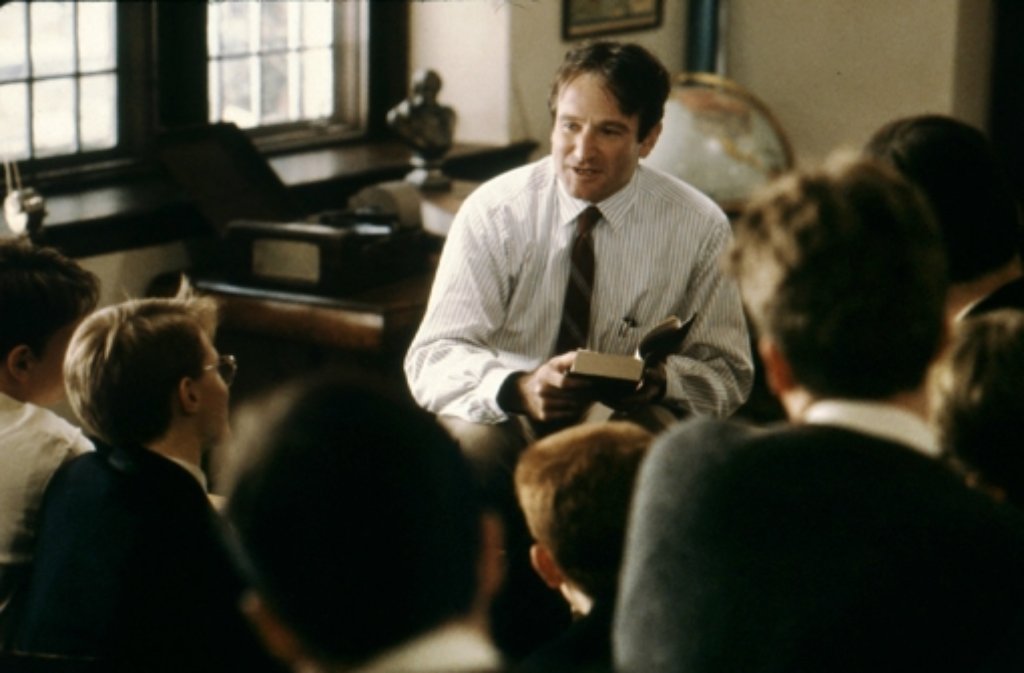 Einer seiner größten Erfolge war das 1989 erschienene Drama "Der Club der toten Dichter", in der Robin Williams die Rolle des unkonventionellen Englischlehrers John Keating, der die verknöcherte Welt einer traditionsreichen Privatschule durcheinander bringt.