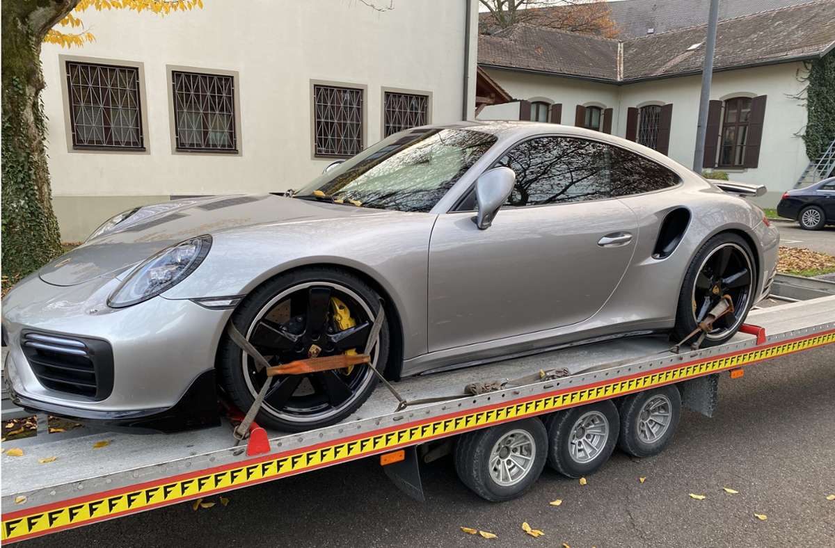 Dieser Porsche 911 wurde beschlagnahmt. Foto: Hauptzollamt Ulm