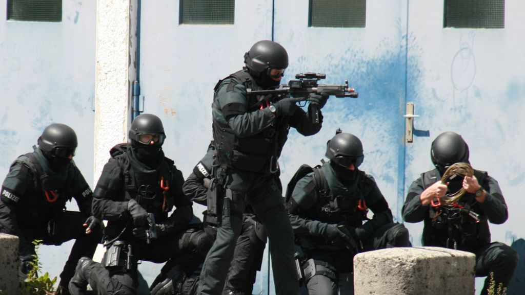 Razzia bei SEK-Beamten: Polizisten sollen LKA-Munition entwendet haben
