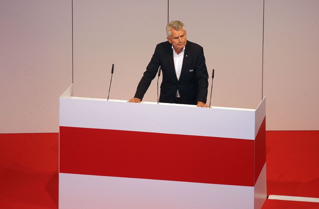 Für den VfB-Präsidenten ist der Abstieg noch immer „unerklärlich“.