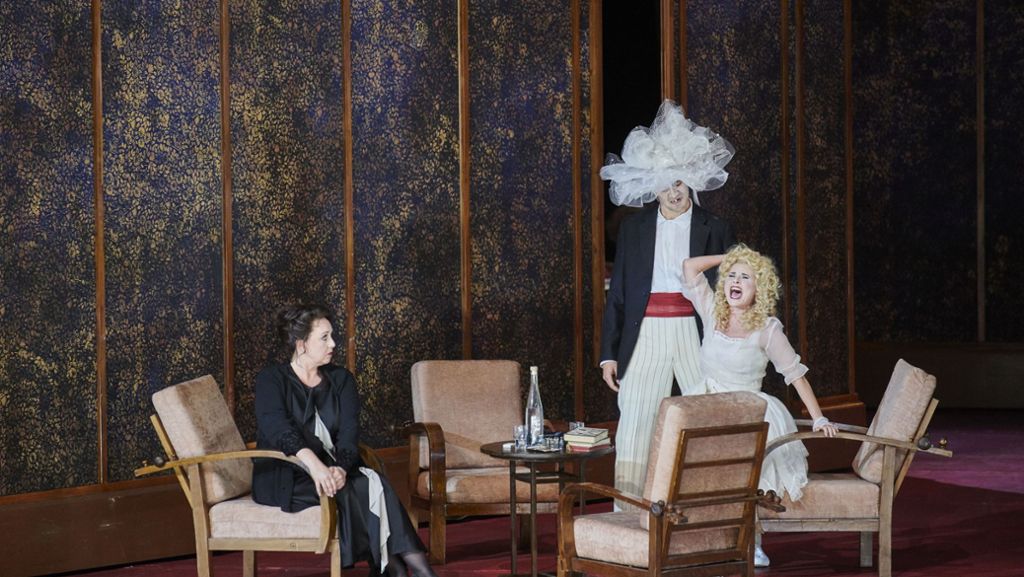 „Ariadne auf Naxos“  in der Stuttgarter Oper: Ziemlich reich für zwei Ohren und Augen