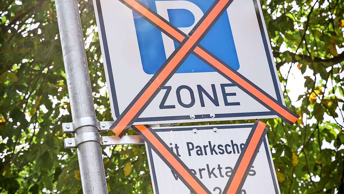  Es gibt Überlegungen, in zwei Bereichen im Stadtteil Fasanenhof das Parkraummanagement einzuführen. Was würde das für die Anwohner bedeuten? 