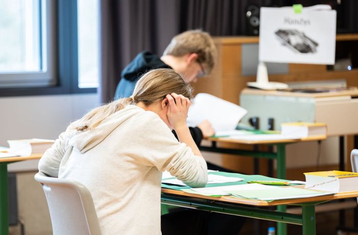 Lehrermangel in Baden-Württemberg: Landeselternbeirat fordert konsequentes Vorgehen