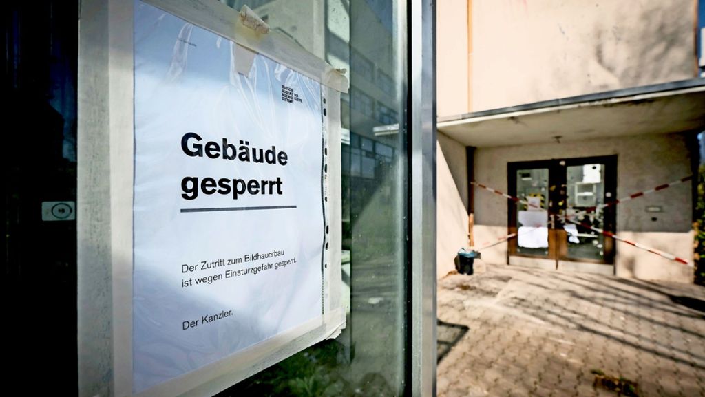 Staatliche Kunstakademie Stuttgart: Eingestürzte Decke verletzt zwei Studentinnen