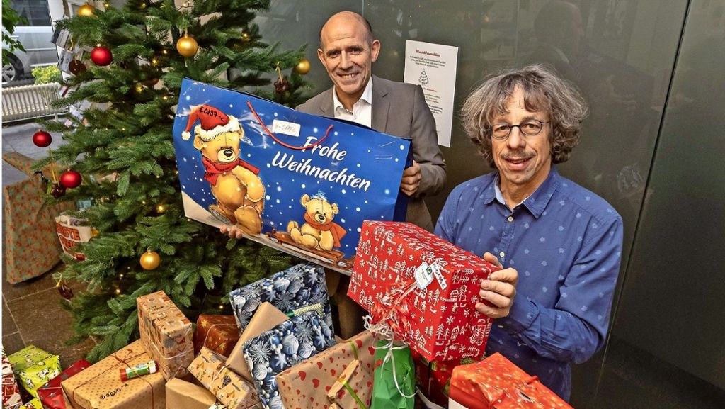 Weihnachten für bedürftige Kinder im Strohgäu: Bei der Aktion Weihnachtsbaum wird schon vor Heiligabend beschert