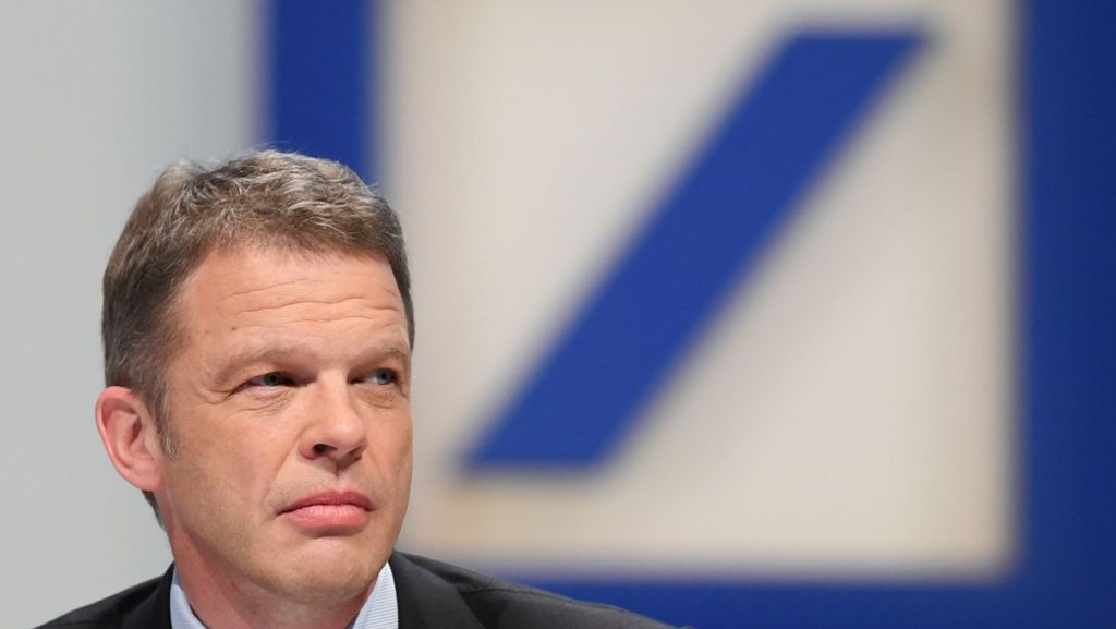 Deutsche Bank: Christian Sewing stellt sich nach Razzia hinter Mitarbeiter