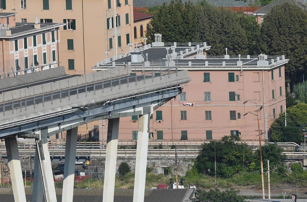 Die Brücke in Genua stürzte ein. 43 Menschen kamen dabei ums Leben.