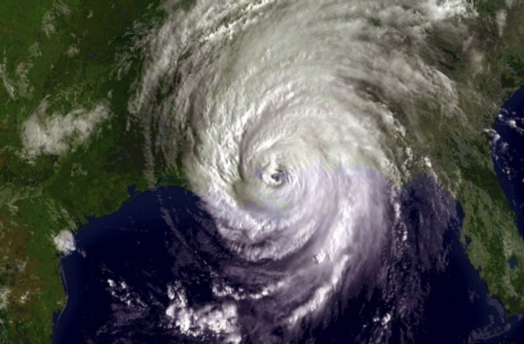 Satellitenaufnahmen von Hurrikan Katrina am 29. August 2005 an der amerikanischen Golf-Küste. Der Wirbelsturm gilt als eine der bislang größten Naturkatastrophen der USA.