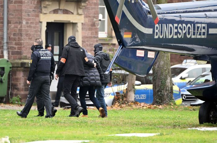Nach „Reichsbürger“-Razzia: 19 Verdächtige in Untersuchungshaft