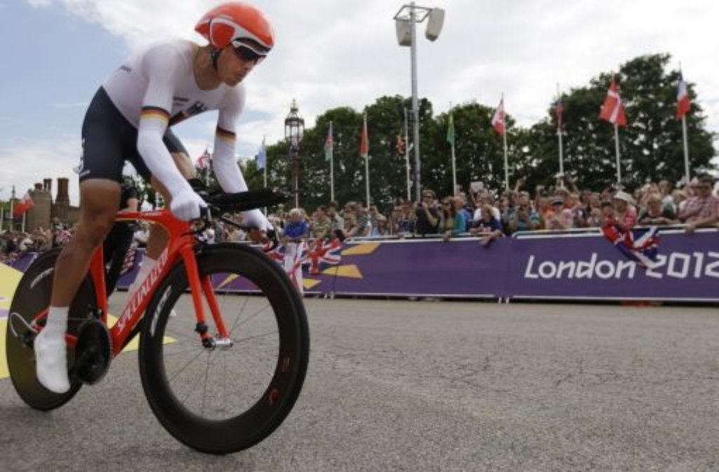 Tony Martin hat am Mittwoch bei den olympischen Rad-Wettbewerben in London die Silbermedaille im Zeitfahren gewonnen.