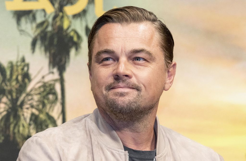 Leonardo DiCaprio (45, nominiert für seine Hauptrolle in „Once upon a time in Hollywood“) hingegen sei ein klarer Kandidat für die Fougère-Düfte – die blumigen Noten bei den Herren.