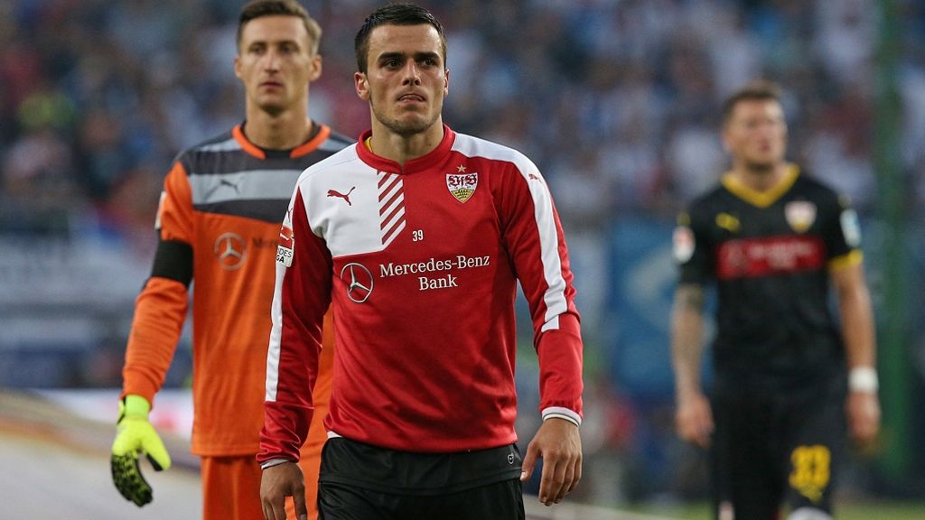  Die VfB-Profis Filip Kostic und Przemyslaw Tyton haben ihren Urlaub verlängert bekommen – aus einem ganz bestimmten Grund. 