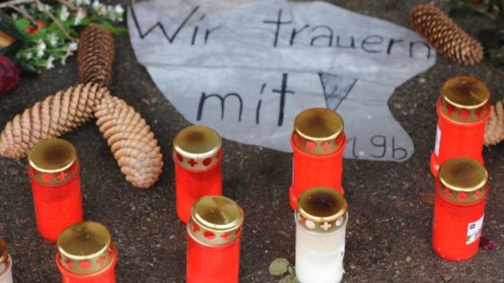 Brand in Behindertenwerkstatt : Stille Trauer um 14 Tote in Titisee-Neustadt