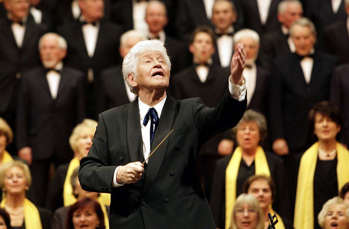 Gotthilf Fischer war Deutschlands wohl bekanntester Chorleiter.