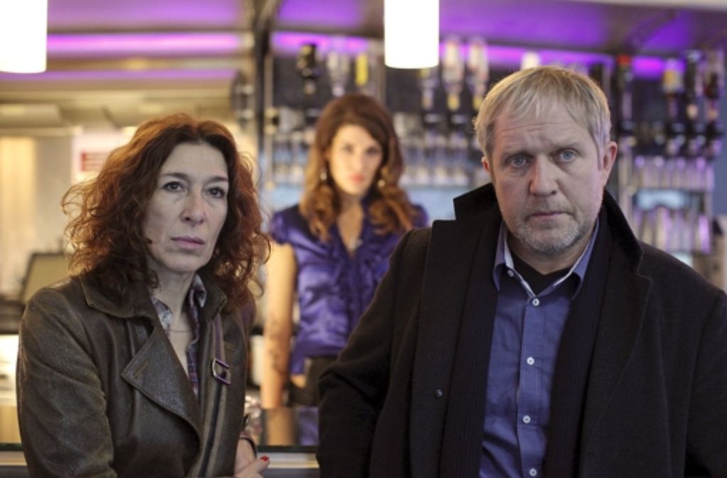 Im Wiener Tatort (ORF) ermittelt seit 1999 Harald Krassnitzer als Chefinspektor Moritz Eisner. An seiner Seite steht Adele Neuhauser als Assistentin Bibi Fellner (hier in der Folge „Kein Entkommen“).