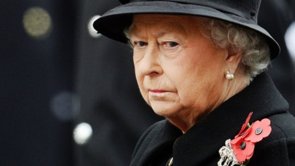 Weihnachtsrede der Queen: Spekulationen um Rücktritt schießen ins Kraut