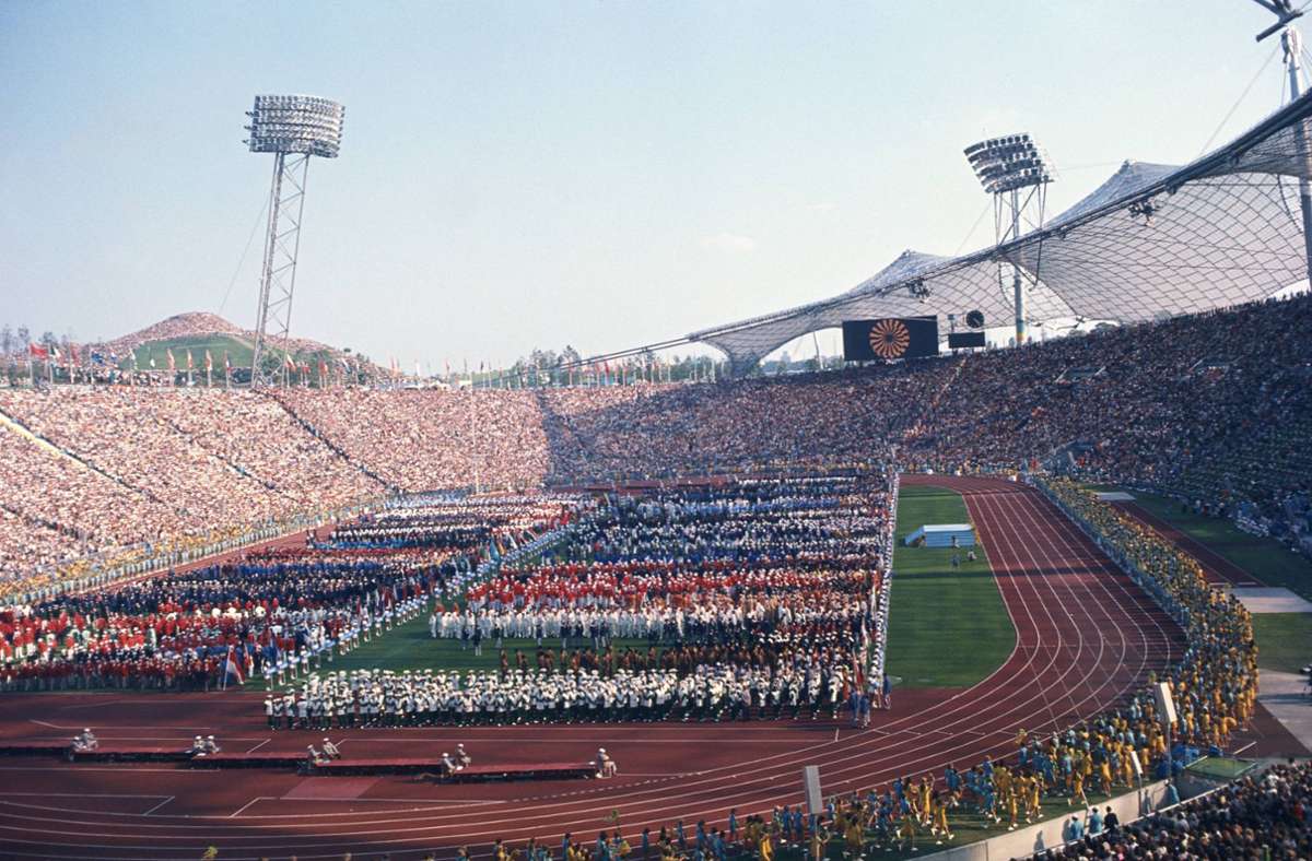 Die Olympischen Sommerspiele 1972 in München sollen das Bild eines friedlichen Deutschlands in die Welt tragen.