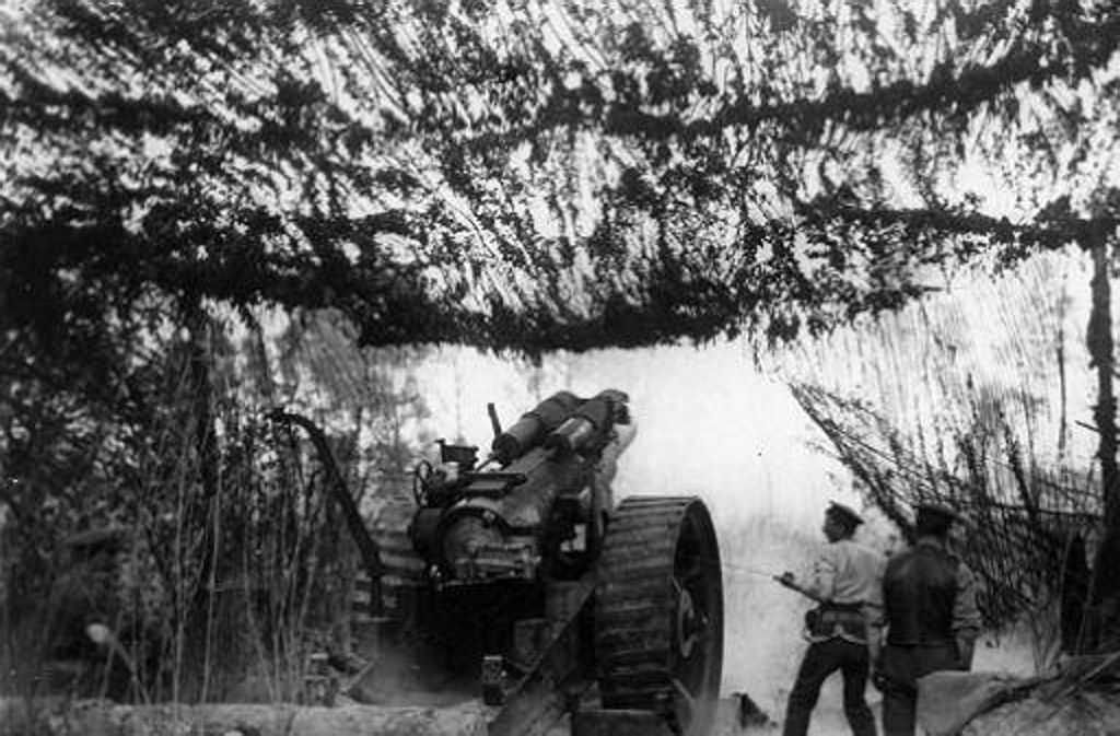7. Juli 2017 – Messines: Im Rahmen des Stellungskrieges im Ersten Weltkrieg zündeten britische Soldaten 450 bis 600 Tonnen Ammonal in Minenschächten unter den deutschen Stellungen. Vermutlich starben etwa 10 000 deutsche Soldaten. Sprengkraft: 225 Tonnen TNT.