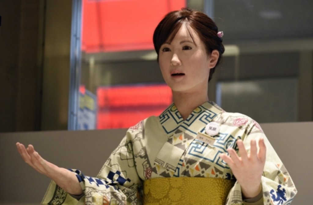 "Konnichiwa - Guten Tag!" Toshibas humanoider Roboter "Ms. Aiko Chihara" empfängt die Gäste in einem Kaufhaus in Tokio mit einem Lächeln.