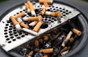 Lebenserwartungsunterschiede hängen mit Rauchen zusammen