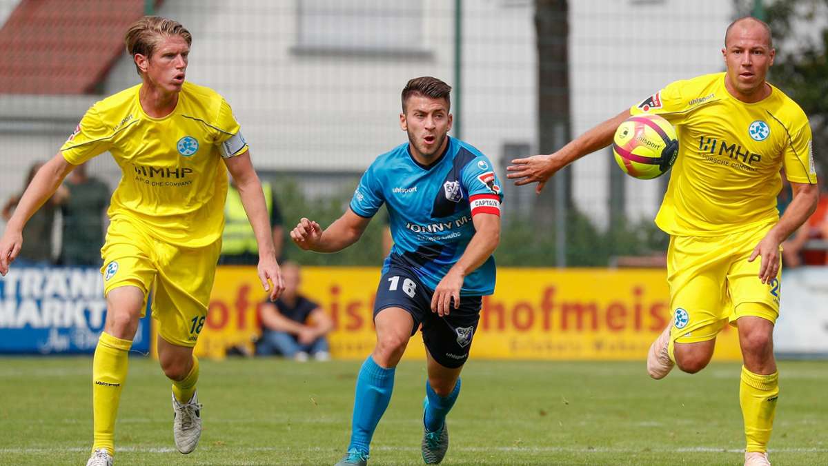  Die Anzeichen verdichten sich immer mehr, dass Lukas Kling nach der Saison von den Stuttgarter Kickers in die Landesliga wechselt. Auch der frühere Kickers-Kapitän Tobias Feisthammel wird künftig in dieser Spielklasse am Ball sein. 