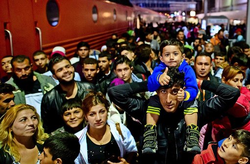 Volle Züge aus Österreich: Im Verlauf des Wochenendes vom 5. und 6. September kommen am Münchner Hauptbahnhof 20 000 Asylsuchende an. Foto: dpa