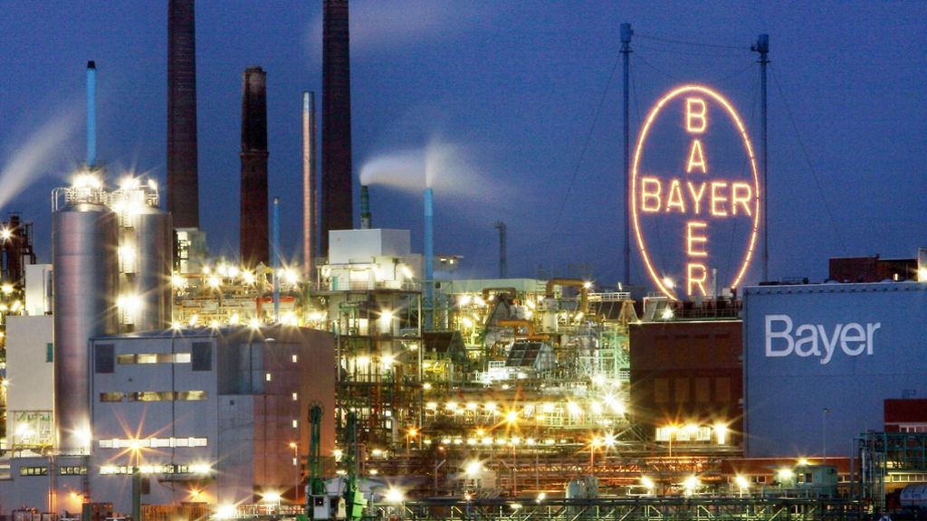  Bayer lotet eine Übernahme des Saatgut-Spezialisten Monsanto aus. Ein solcher Deal würde ein globales Schwergewicht in dem Markt schaffen. In Europa steht der US-Konzern immer wieder in der Kritik. 