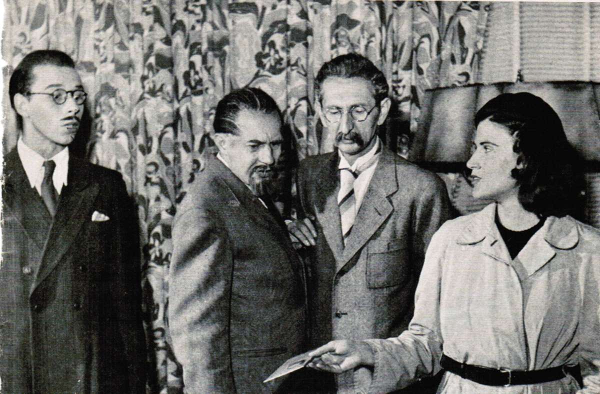 Der Beginn: Siegurd Fitzek, Jonny Goertz, Franz Steinmüller, Eva Köhrer (von links) in „Ninotchka“
