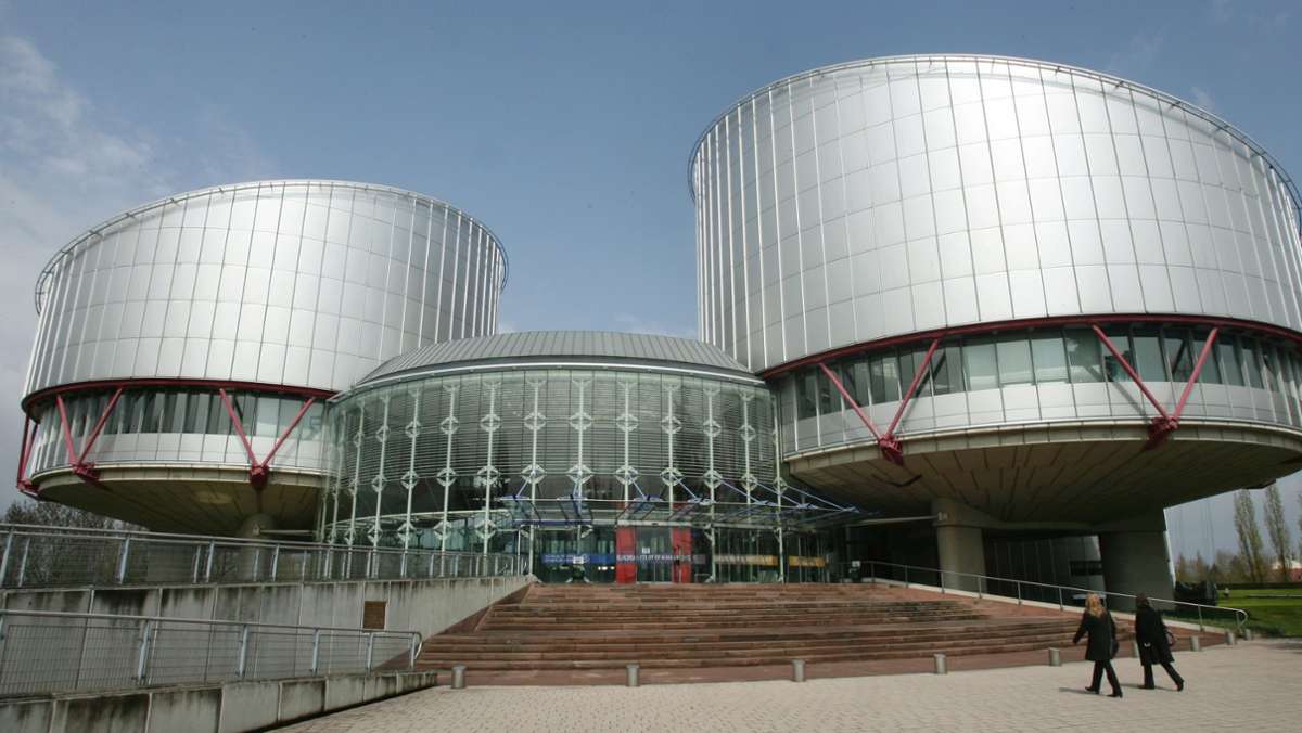 Europäischer Gerichtshof für Menschenrechte: Türkei muss Regierungskritiker mit je 16 000 Euro entschädigen