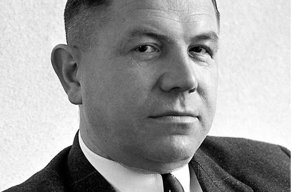 Heinrich Wagners Karriere beginnt bei der Adam Opel KG in Rüsselsheim. Er stirbt im Januar 1953 – nach nur einem Jahr an der Spitze des Unternehmens.