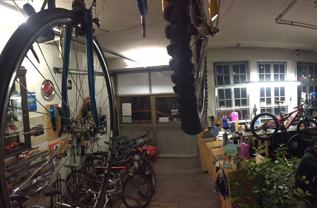 Bobo’s Bikeshop in Degerloch ist auf Mountainbikes und Trekking-Räder spezialisiert.
