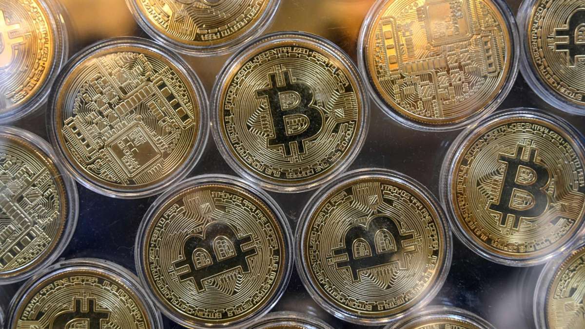  Der Bitcoin-Kurs bereitet Anlegern der Digitalwährung dieser Tage sorgen. Wie die Kursschwäche der Digitalwährungen auf dem Markt begründet werden. 