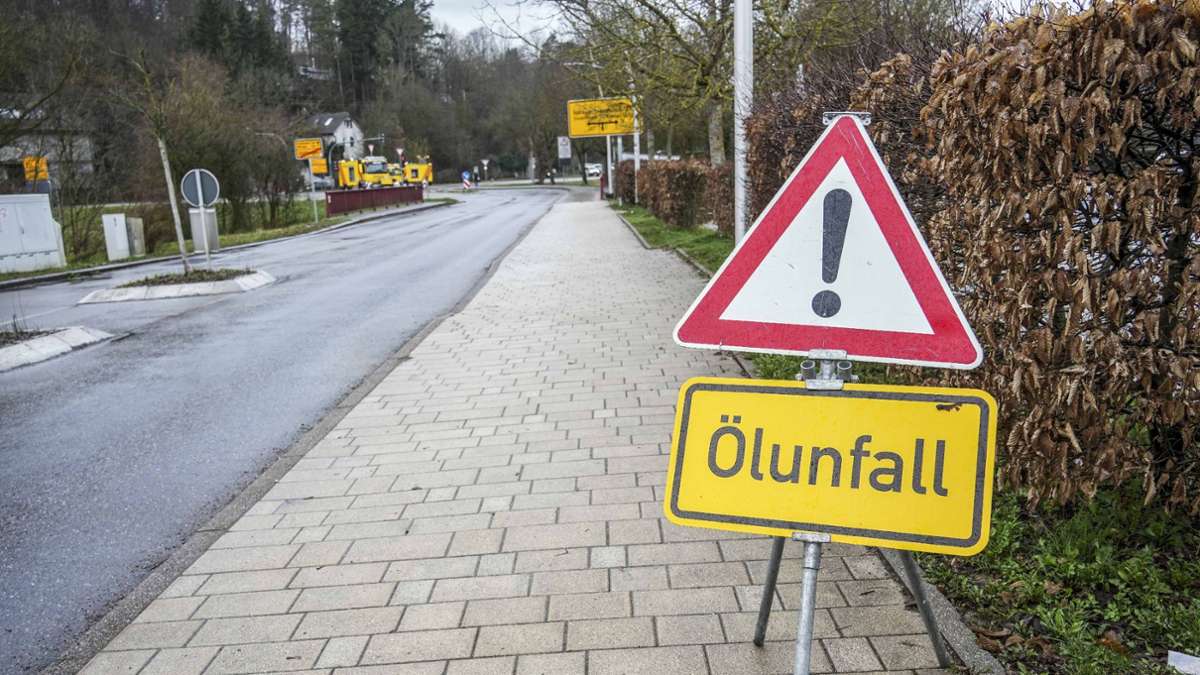 Ölspur von Döffingen bis zur B 464: Darmsheimer Tunnel mehrere Stunden gesperrt