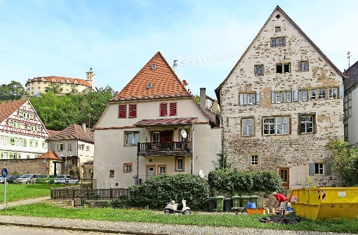 Das Lamparterhaus liegt am Ortsausgang von Vaihingen/Enz in Richtung Roßwag. Auf dem Berg im Hintergrund sieht man das Schloss Kaltenstein. Foto: factum/Granville