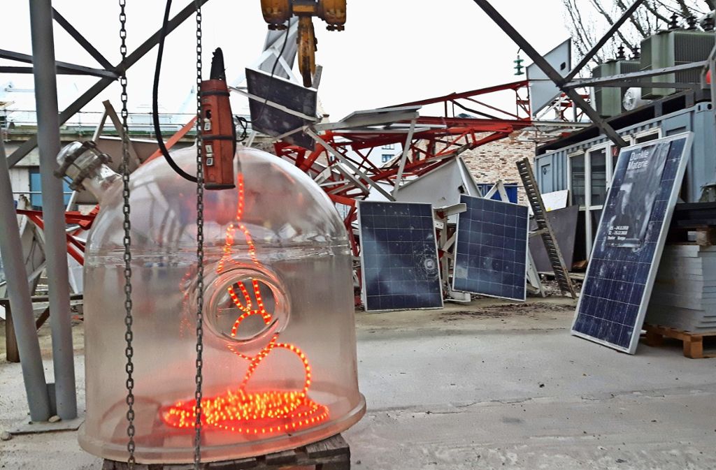 Was aussieht wie eine futuristische Weihnachtsbeleuchtung, ist Teil eines neuen Konzepts zur Energiegewinnung in der Container City Foto: Ev a Funke