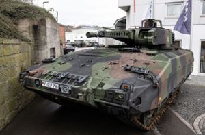 Zwei Puma-Panzer stoßen zusammen –  zwölf Soldaten verletzt