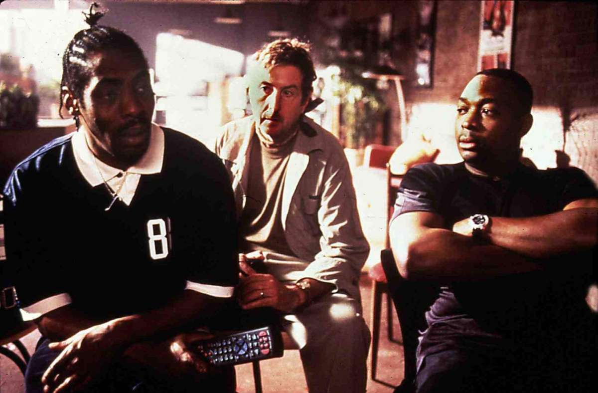 Coolio (links) mit Eric Idle (Mitte) und Chuck D. in dem Spielfilm „Burn Hollywood Burn“ (1997)