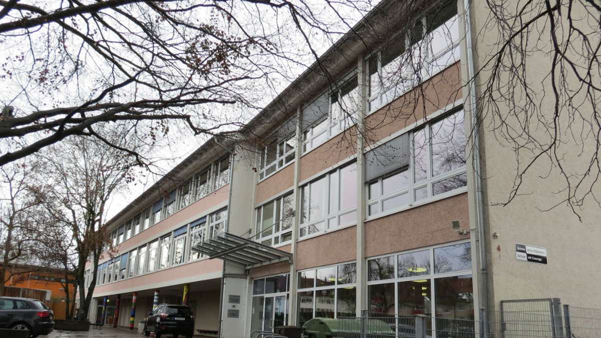 Schulstandort Stuttgart-Stammheim: Rektoren läuten die Alarmglocken