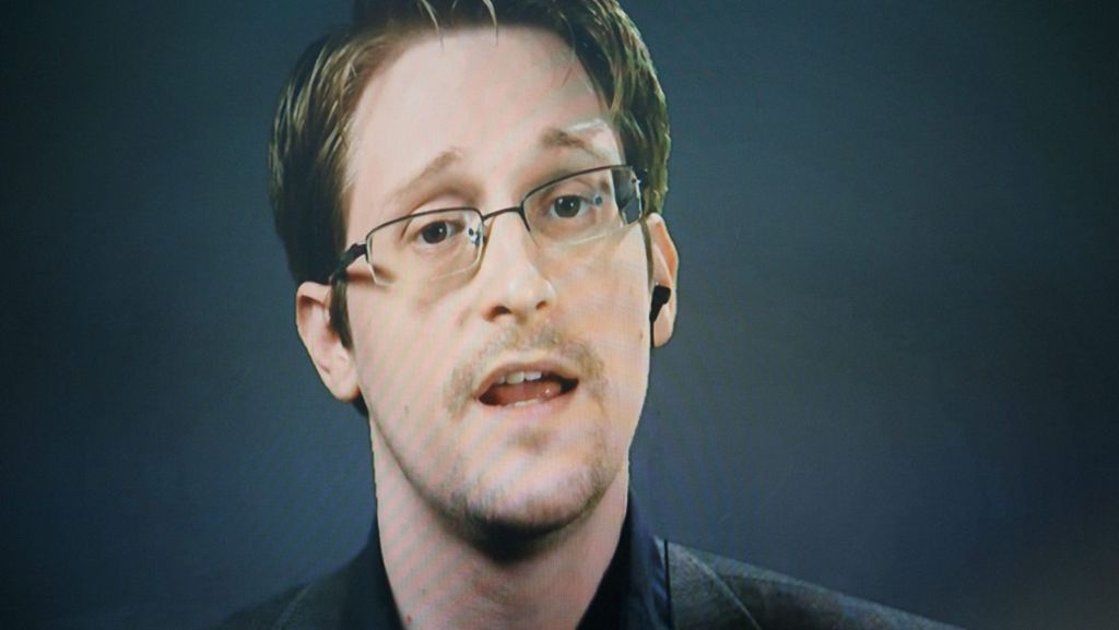 Edward Snowden: Whistleblower darf länger in Russland bleiben